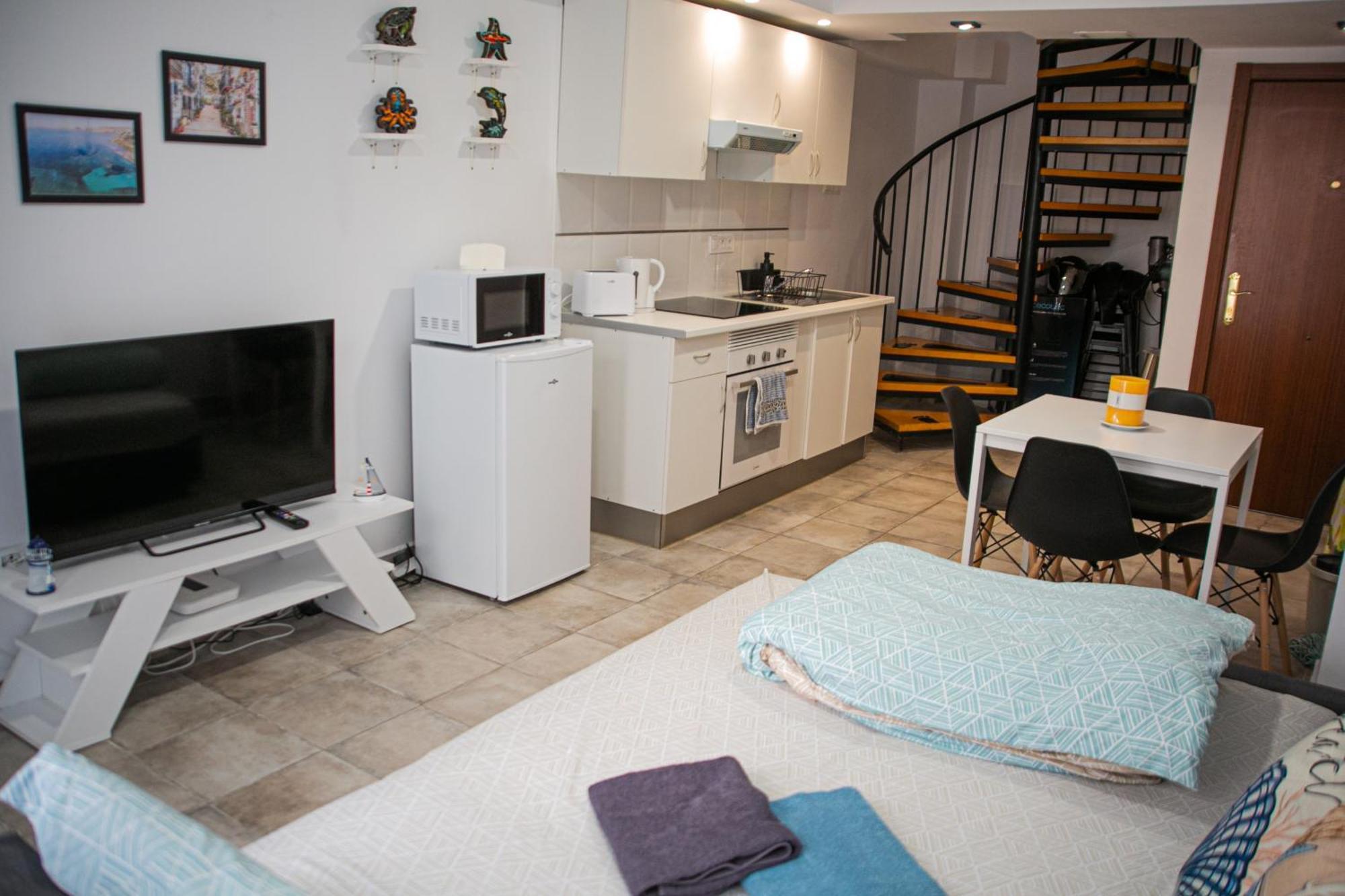 Charming Duplex - Historic Center - 7Min To Beach 알리칸테 외부 사진
